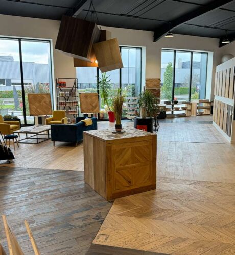 intérieur du magasin de Laval