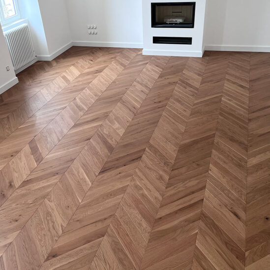 Parquet massif village dans un sublime intérieur