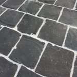 paves basalte noir