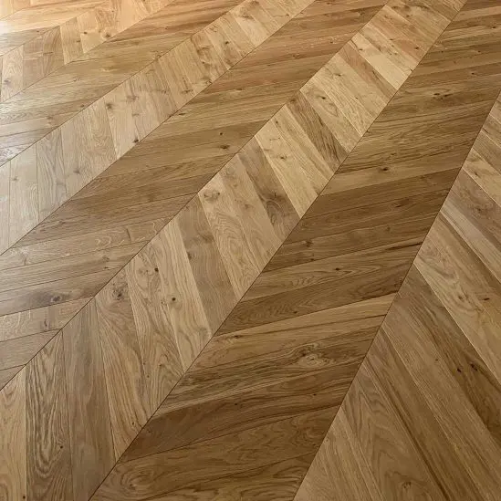 parquet Point de Hongrie huilé naturel
