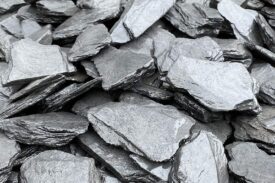 paillettes en ardoise angevine de dimensions 30-60 mm