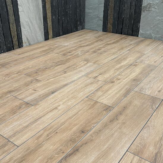 Terrasse sur plot avec notre Grès cérame Abéa miel