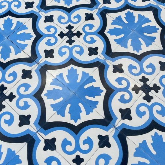 Carreaux de ciment - motif bleuet