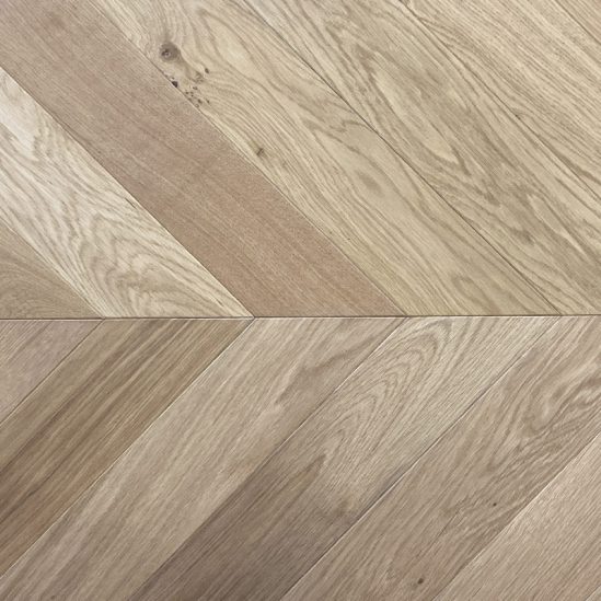 parquet point de hongrie haussmann brossé huilé naturel