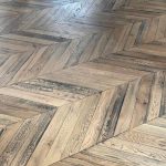 Réalisation du parquet vieilli Vendôme noir
