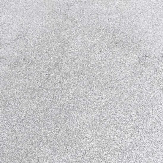 Margelle Mera gris en L - sablé brossé
