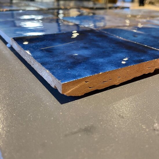 Zellige marocain Bleu Magique - 10 x 10 cm