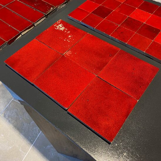 Zellige marocain Rouge Pétillant - 10 x 10 cm