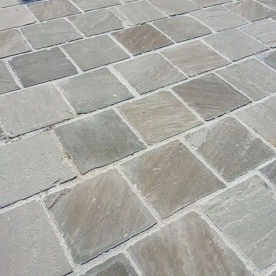 Pavés Grès Kandla Gris - clivé