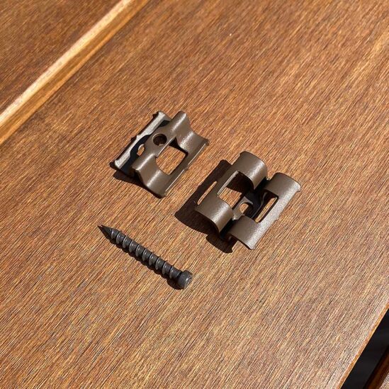 Clips asymétrique + vis pour terrasse bambou nature