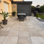 Terrasse Dijon couches format 60x60 cm sur plots