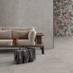 Gris catalan en 120x120 cm en intérieur