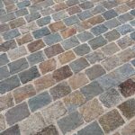 Pavés porphyre multicolore clivé