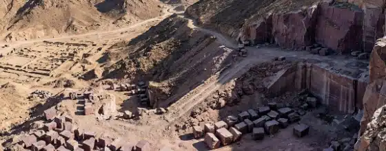 Carrière d'extraction de la pierre Porphyre