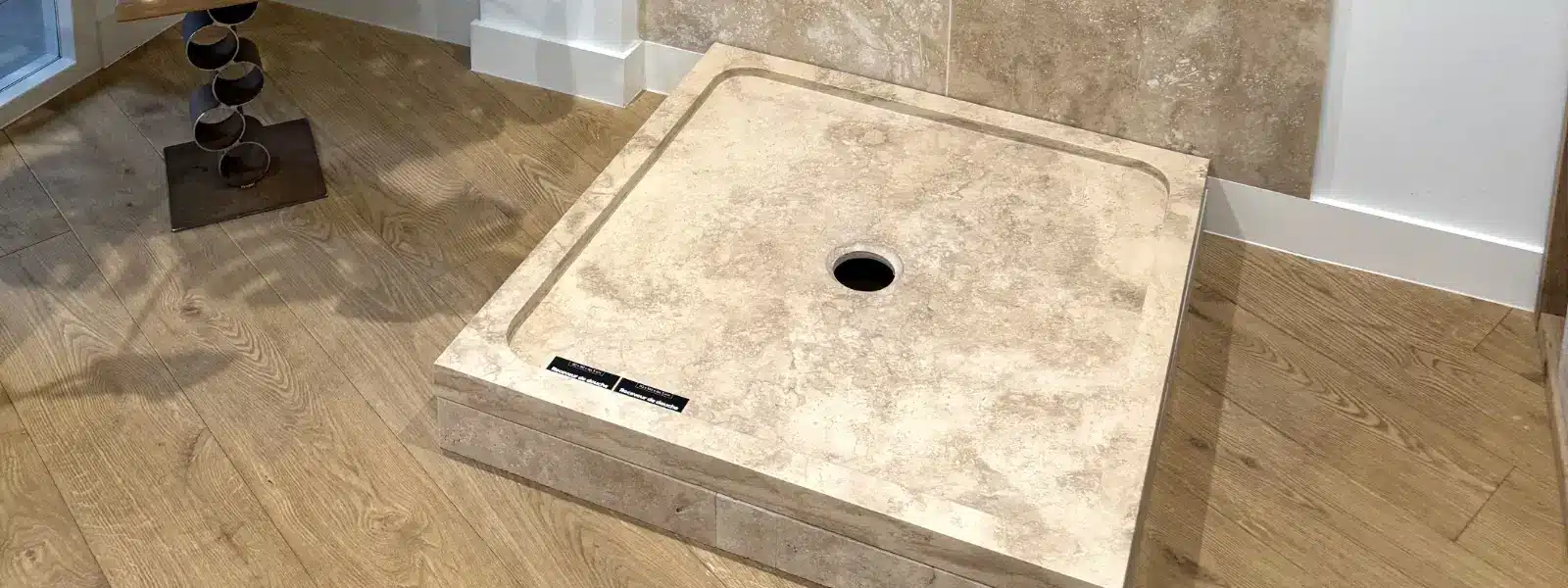 Quel type de travertin pour une douche italienne