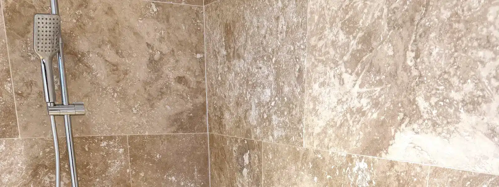 Quel travertin pour un mur ou faience dans une salle de bain